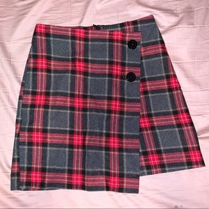 Plaid button skirt